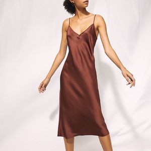 Aritzia Wilfred Only Slip Dress